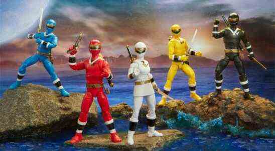 Power Rangers : Hasbro dévoile de nouvelles figurines inspirées des Mighty Morphin Alien Rangers