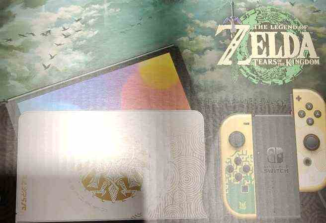 Zelda Tears of the Kingdom Commutateur OLED