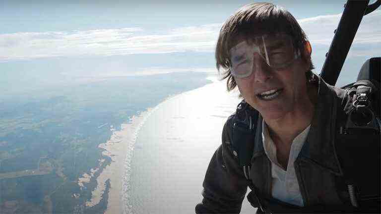 Tom Cruise saute de l'avion dans la nouvelle promotion "Mission : Impossible" : "Merci de nous avoir permis de vous divertir"
	
	
