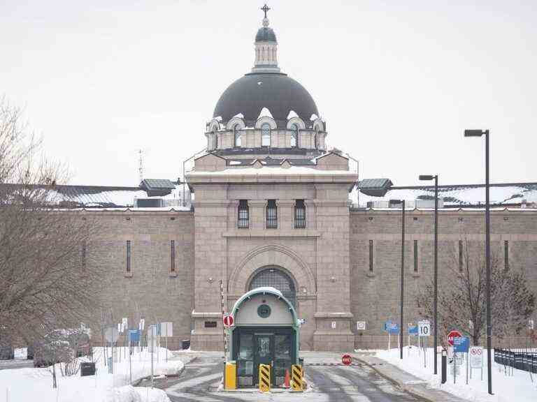 Un homme tué après avoir été blessé à la prison de Montréal était en détention «illégale»