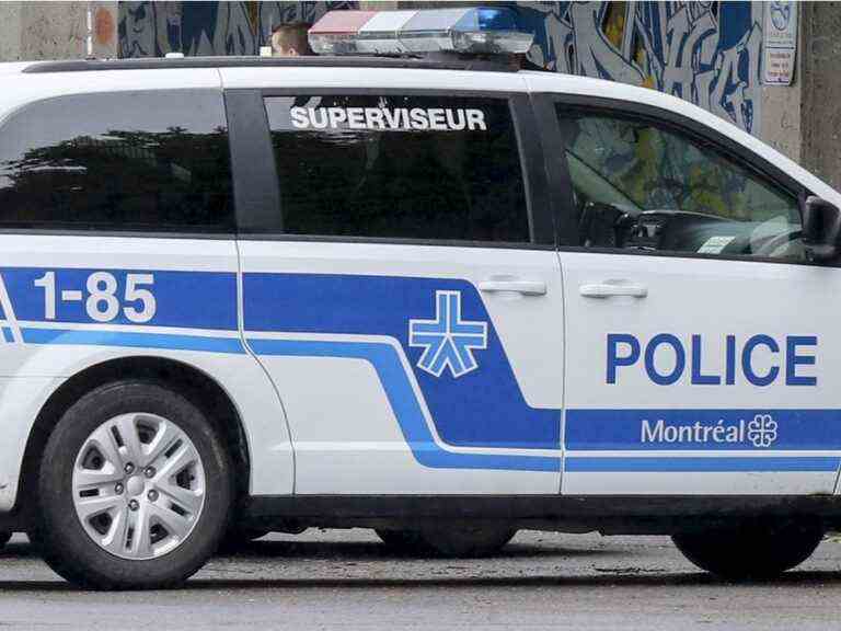 Un policier blessé après s’être coincé dans la porte du garage lors de son arrestation