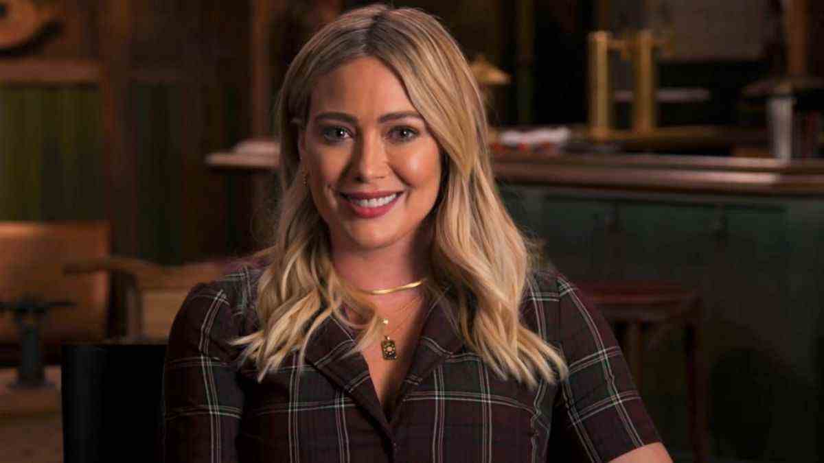 Hilary Duff on How I Met Your Father Inside the Series.