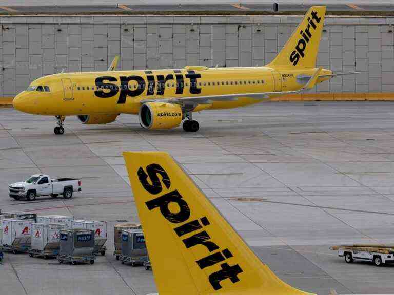 Une femme blesse six députés dans un avion à l’aéroport de la Nouvelle-Orléans: Rapports