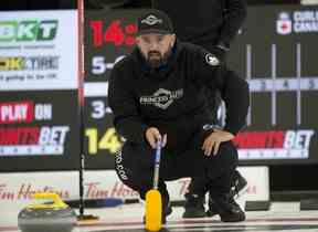 Reid Carruthers et ses coéquipiers se sont récemment séparés du troisième Jason Gunnlaugson et étaient ravis de trouver un remplaçant à Brad Jacobs.