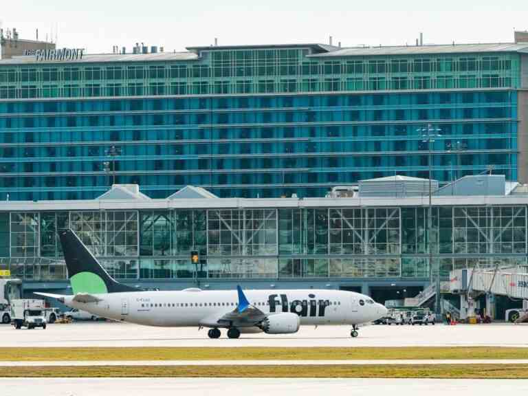 La GRC enquête sur une «menace» à bord du vol Flair à l’aéroport international de Vancouver