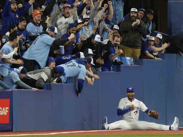 « MERCI À TOUS »: Lourdes Gurriel Jr. dit au revoir aux fans des Blue Jays