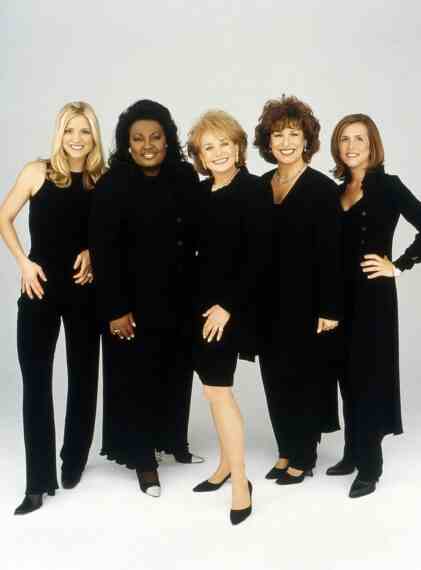 Debbie Matenopoulos, Star Jones, Barbara Walters, Joy Behar et Meredith Vieira de 