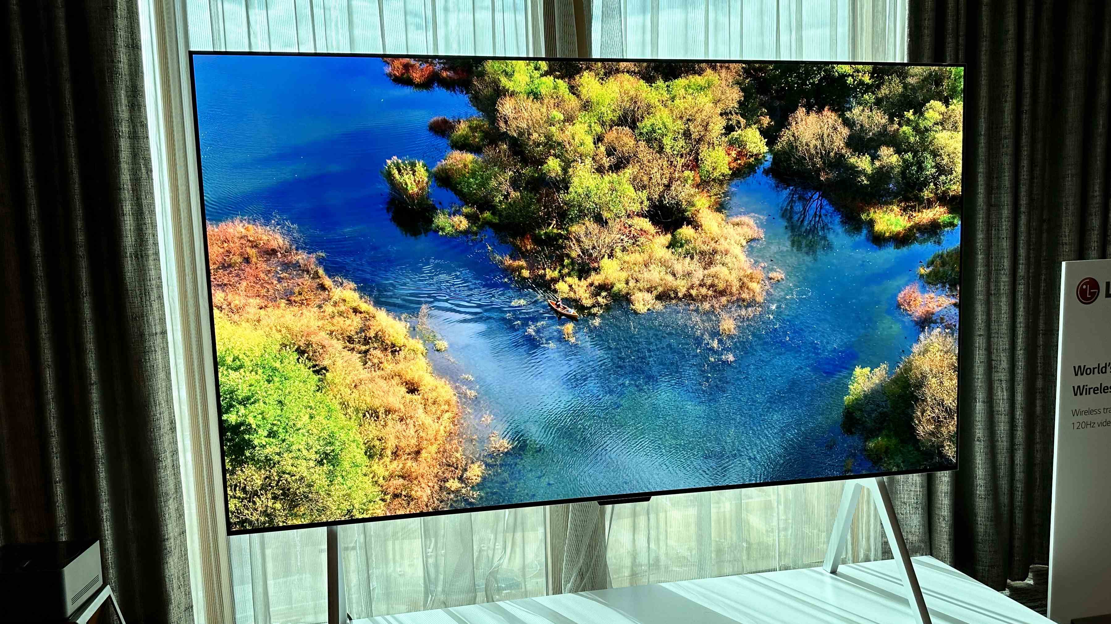 Le LG Signature Series M3 OLED au CES 2023.