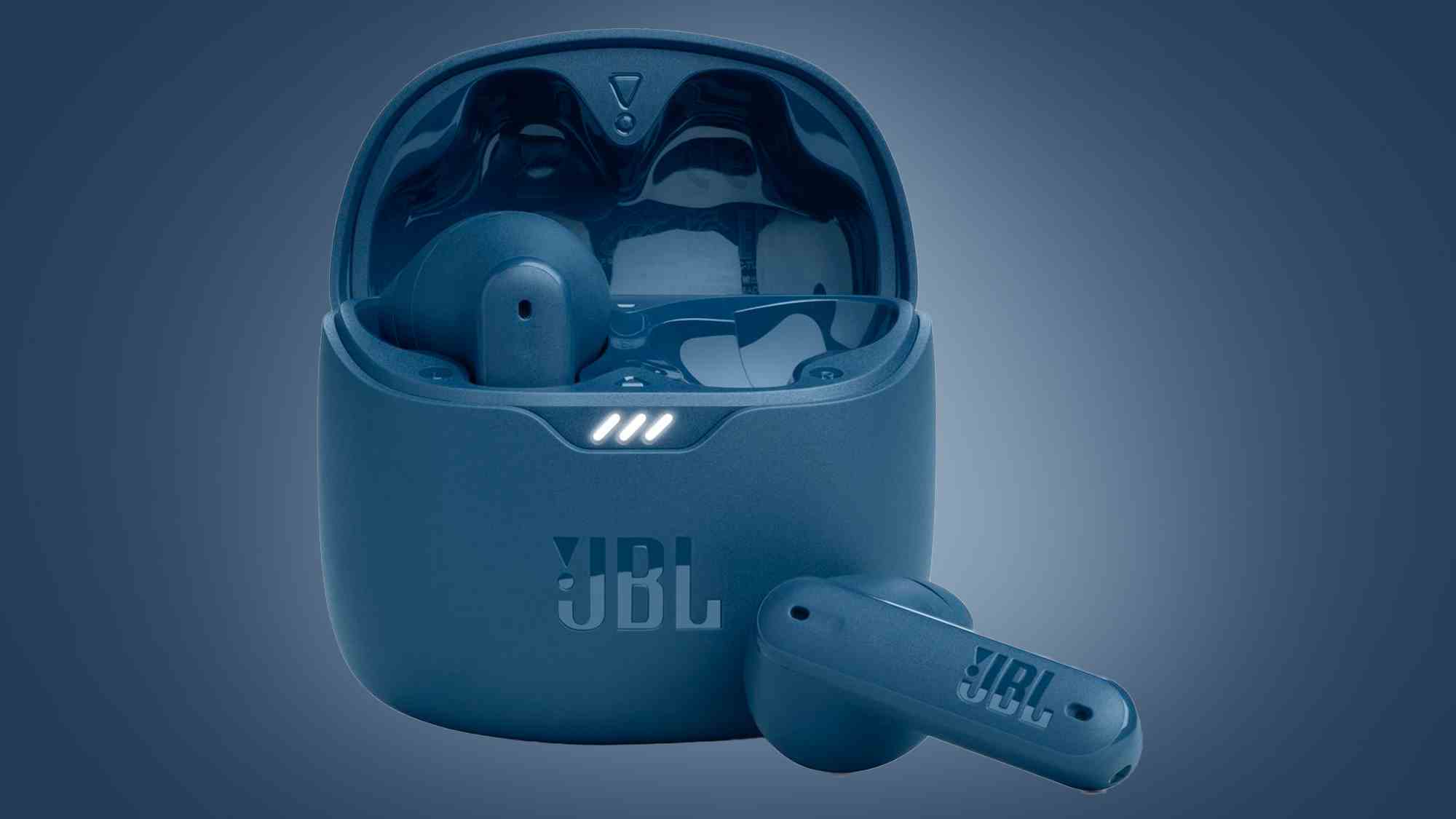 Les écouteurs JBL Tune Flex sur fond bleu