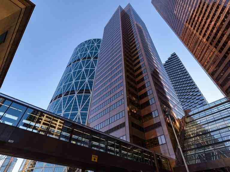 Les tours de bureaux du centre-ville de Calgary reprennent de la valeur après des années de déclin