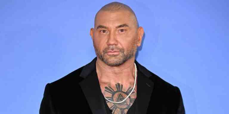 Dave Bautista de Glass Onion n'a jamais voulu être le "next Rock"

