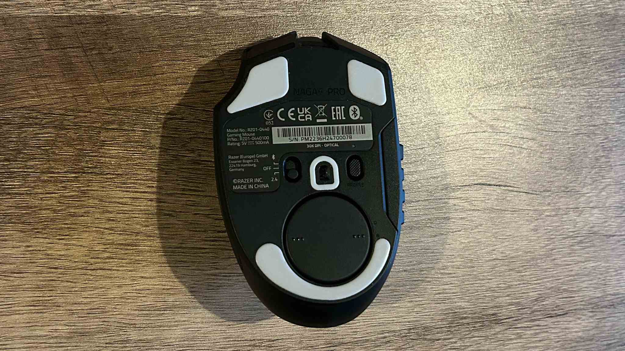 Razer Naga V2 Pro dessous