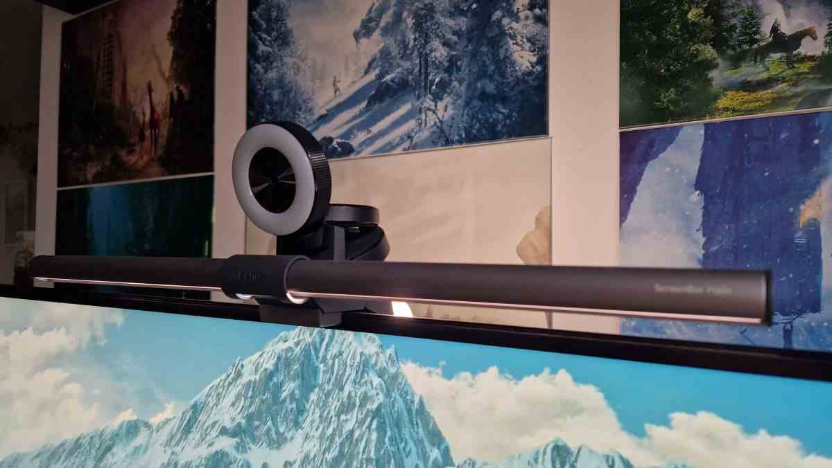 BenQ ScreenBar Halo monitor light