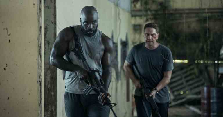 Le secret du jeu d'avion à la coqueluche, avec Gerard Butler et Mike Colter
