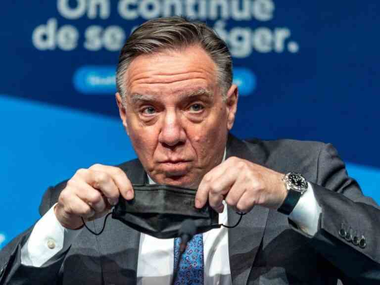 Le premier ministre du Québec, François Legault, a été menacé et doxxé avant le Freedom Convoy, selon un rapport