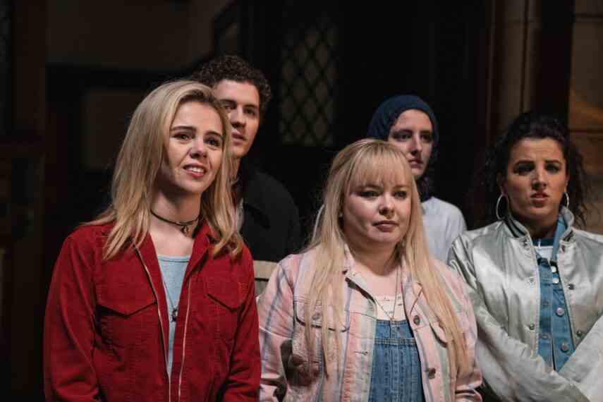 Casting de la saison 3 de Derry Girls