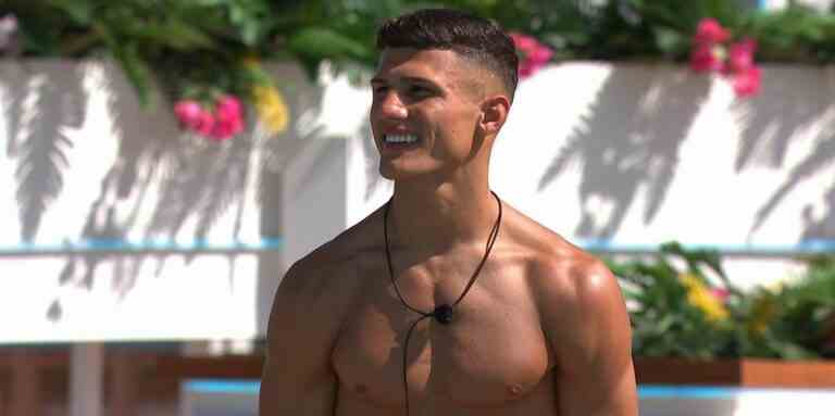 Les stars de Love Island ont juré à l'antenne lors du premier affrontement de la série Winter 2023

