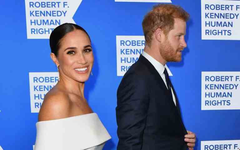 Meghan reste dans l’ombre alors que le prince Harry vole en solo sur le blitz publicitaire Spare