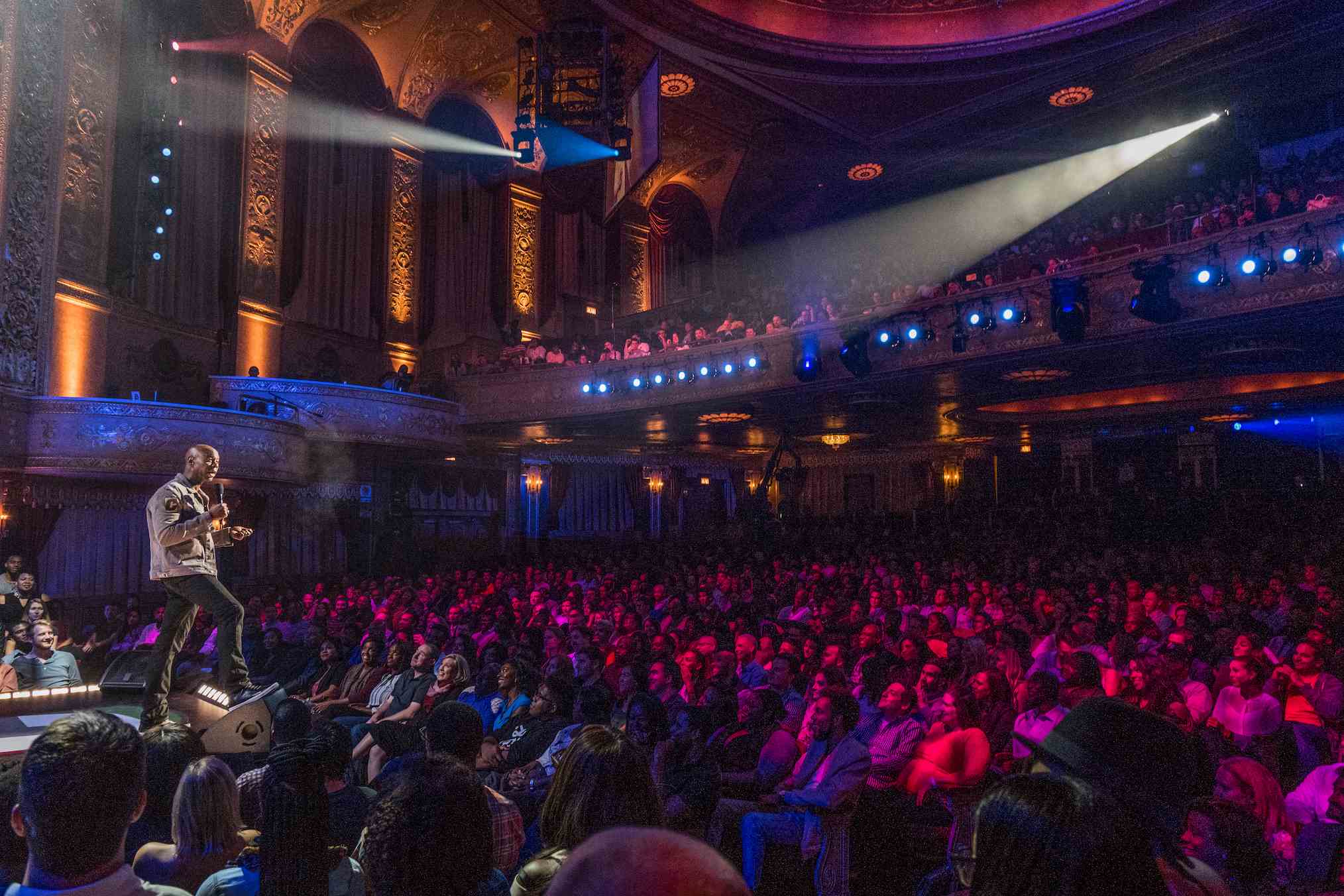 Dave Chappelle en concert, Washington DC, Warner Theatre