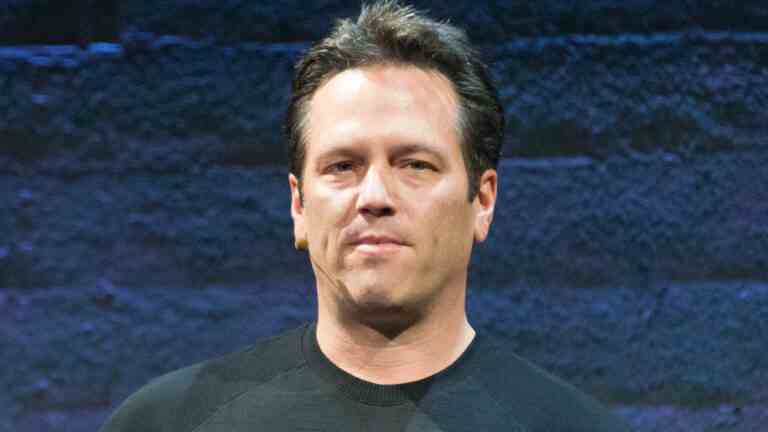 Phil Spencer de Microsoft fait l'éloge des développeurs au milieu de la "culture de l'annulation"
