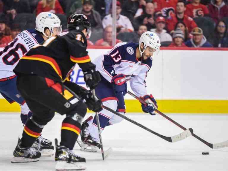 Dube marque en prolongation, les Flames gâchent le retour de Johnny à Saddledome