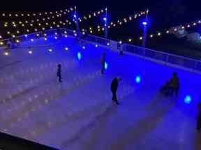 Une patinoire dans le désert ?  Pourquoi pas!