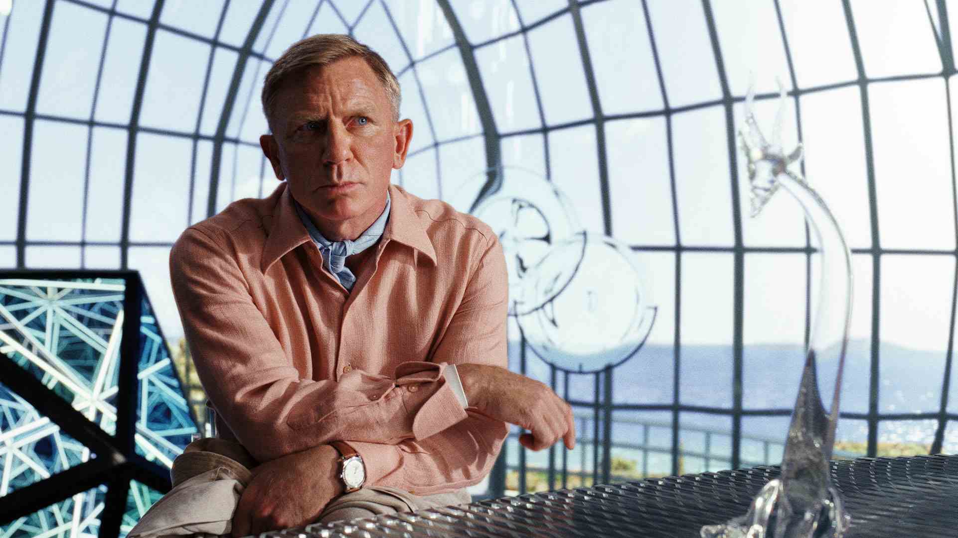 Daniel Craig dans le rôle de Benoit Blanc dans Glass Onion: A Knives Out Mystery