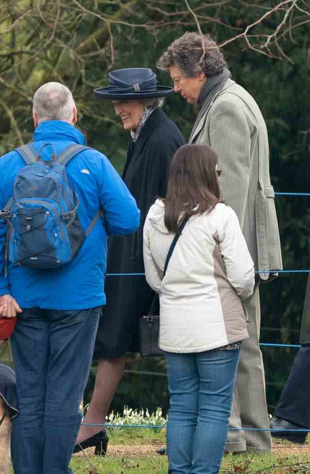 Lady Susan Hussey part après avoir assisté à un service religieux avec le roi Charles III et la princesse royale à l'église St Mary Magdalene à Sandringham, Norfolk (Joe Giddens/PA)