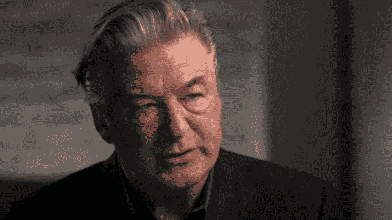 Alec Baldwin speaks out about Rust gun safety incident to ABC News December 2021