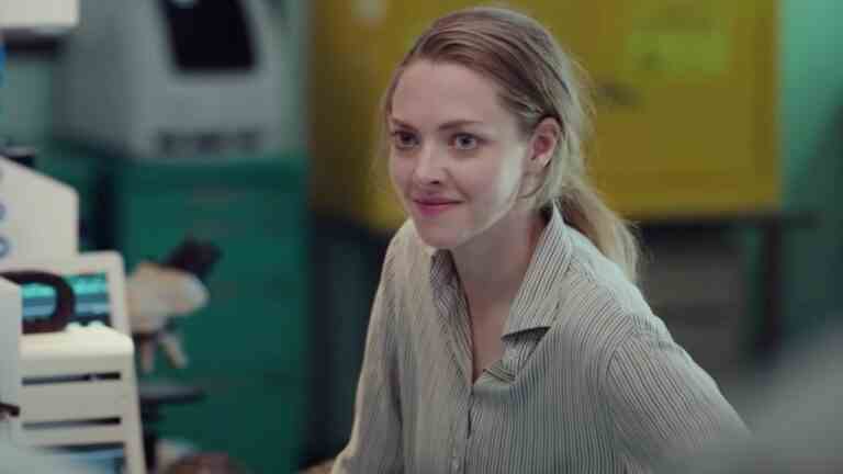 Amanda Seyfried on The Dropout