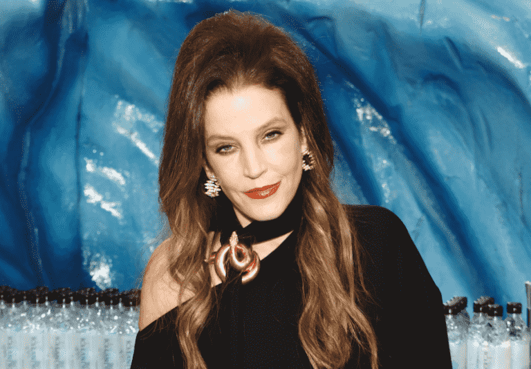 Lisa Marie Presley at the 2023 Golden Globes