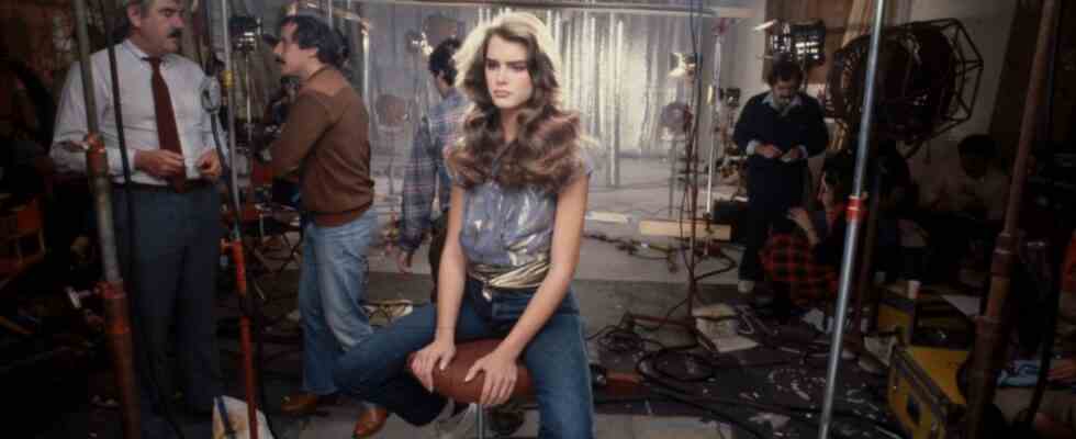 Critique de « Pretty Baby : Brooke Shields » : un documentaire d'une profondeur fascinante maintient notre culture d'image voyeuriste à la lumière Critique de « Pretty Baby : Brooke Shields » : un documentaire d'une profondeur fascinante maintient notre culture d'image voyeuriste à la lumière Revu en ligne (Sundance Film Festival), 20 janvier 2023. Durée : 136 MIN.  Les plus populaires doivent être lus Inscrivez-vous aux bulletins d'information sur les variétés Plus de nos marques