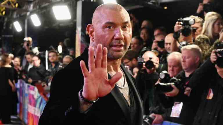 Dave Bautista ne jouera pas Bane parce que James Gunn veut des acteurs "plus jeunes et plus frais" pour DCU
