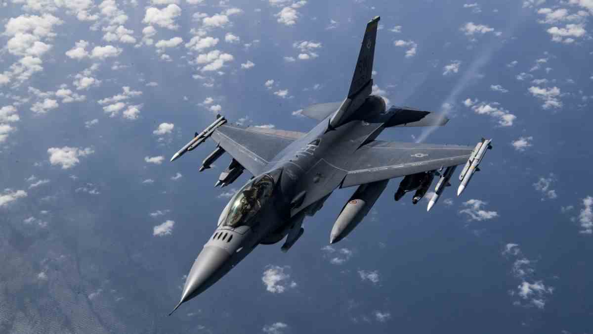 F16 Fighting Falcon