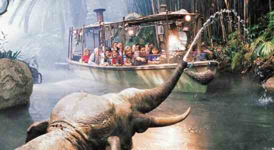 Disneyland jungle cruise