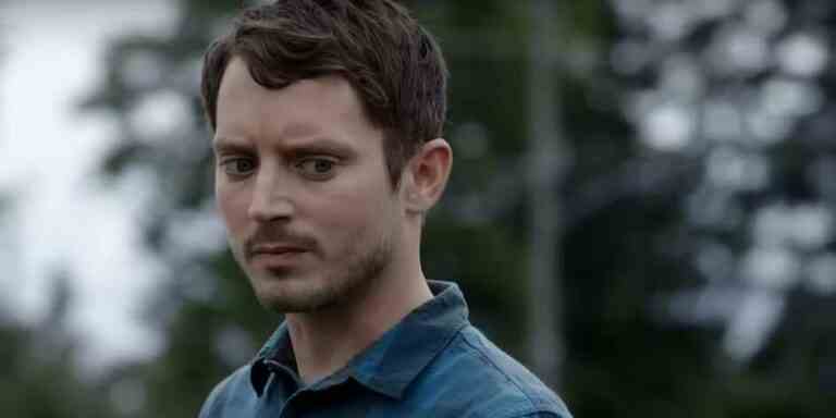 Elijah Wood fait ses débuts dans la bande-annonce effrayante de la nouvelle saison 2 de Yellowjackets
