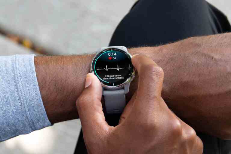 Garmin lance une application ECG, mais elle n’est disponible que sur une seule smartwatch