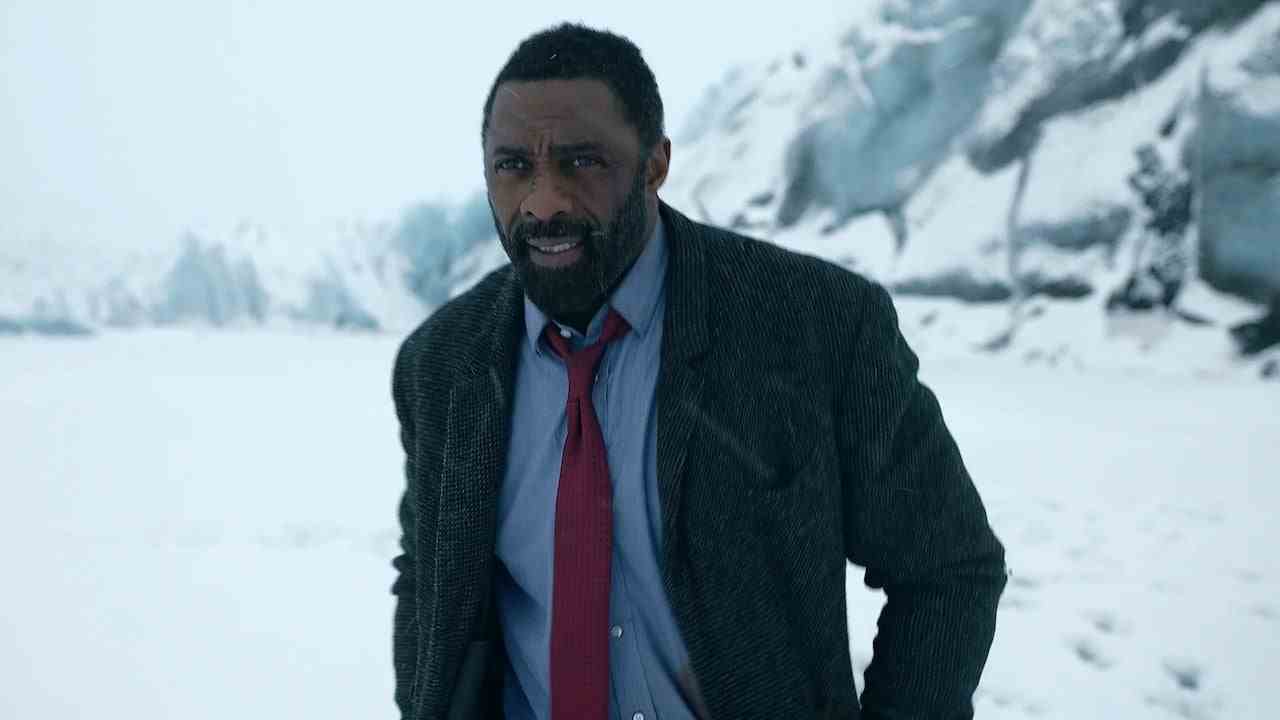 Idris Elba pense que Luther pourrait devenir une franchise à la James Bond
