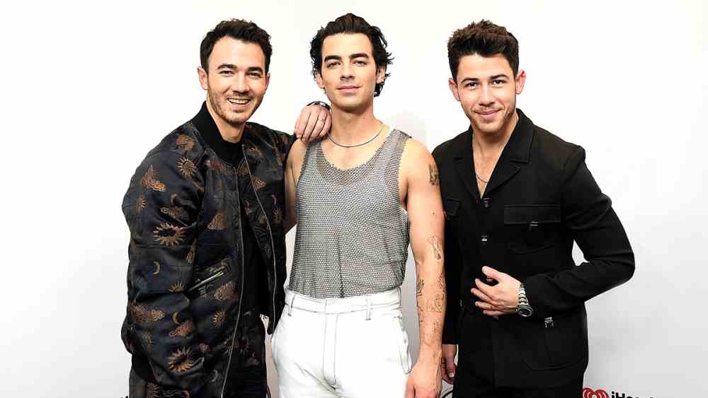 Jonas Brothers taquine le nouvel album inspiré des Bee Gees le plus populaire doit être lu Inscrivez-vous aux newsletters Variety Plus de nos marques
	
	
