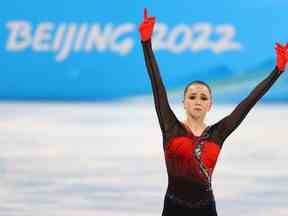 Jeux olympiques de Pékin 2022 - patinage artistique - patinage simple féminin - patinage libre - Stade intérieur de la capitale, Pékin, Chine - 17 février 2022. Kamila Valieva du Comité olympique russe en action.