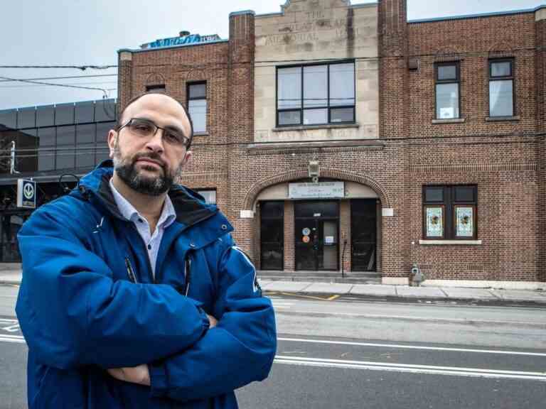 La communauté musulmane ébranlée après qu’un homme a tenté d’entrer dans une mosquée de Québec