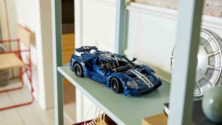 La mort au goutte-à-goutte de la Ford GT se poursuit avec un nouvel ensemble LEGO