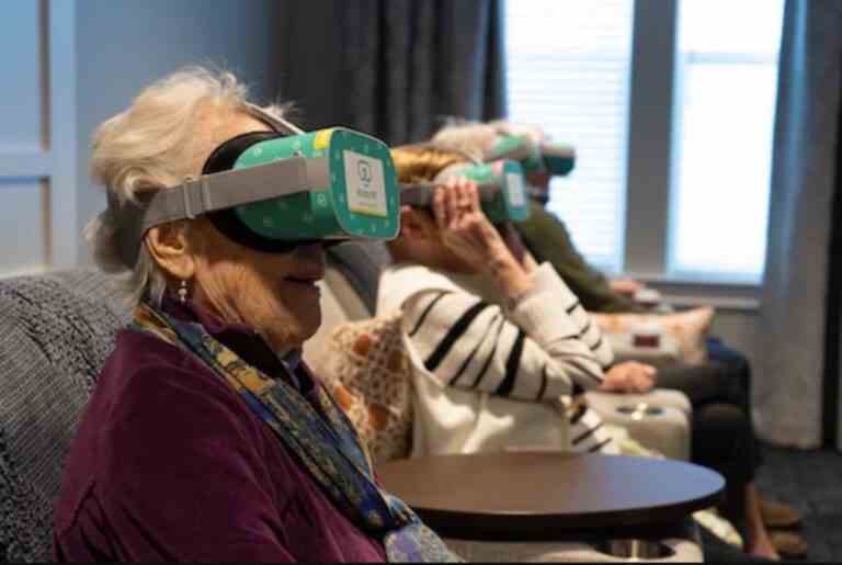 La réalité virtuelle arrive à maturité, alors que Rendever, une startup de réalité mixte axée sur les personnes âgées, acquiert Alcove auprès de l’AARP