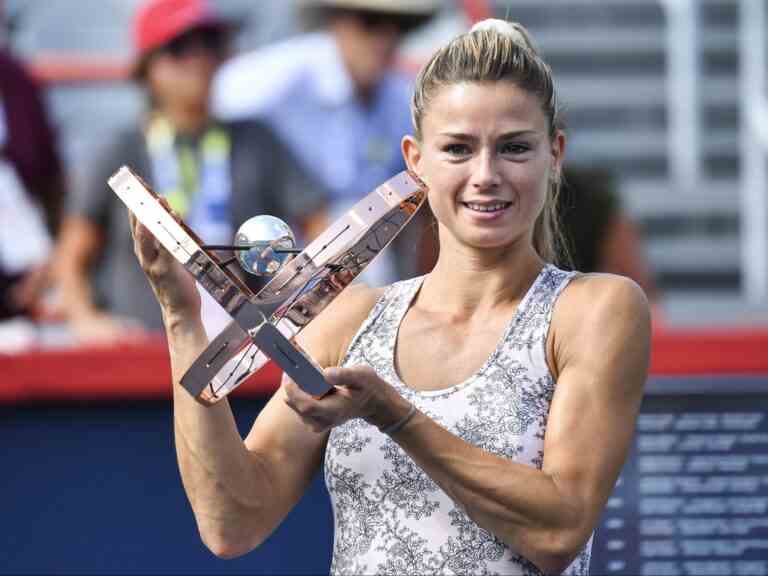 La star du tennis Camila Giorgi interrogée sur le certificat de vaccination COVID-19: doc familial