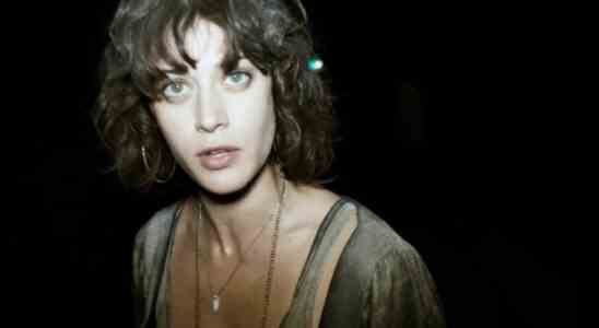 Lizzy Caplan in Cloverfield