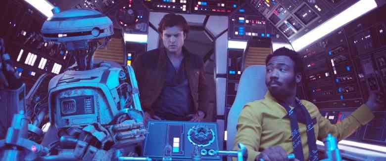 SOLO: A STAR WARS STORY,  from left: L3-37 (voice: Phoebe Waller-Bridge), Alden Ehrenreich as Han Solo, Donald Glover as Lando Calrissian, 2018. © Lucasfilm/ © Walt Disney Studios Motion Pictures /Courtesy Everett Collection