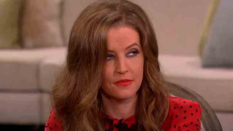 L'histoire accuse Lisa Marie Presley d'avoir pris des opioïdes et d'avoir perdu 40 livres dans les semaines précédant sa mort
