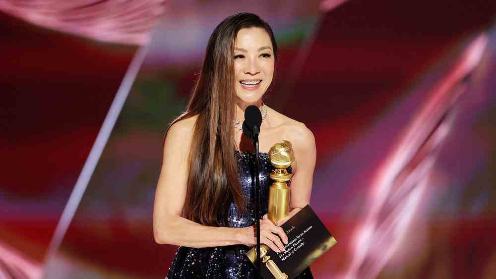 Michelle Yeoh dit aux Golden Globes de 