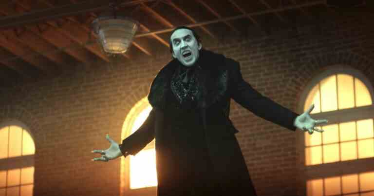 Remerciez le seigneur des ténèbres que Renfield nous donne Nic Cage comme Dracula
