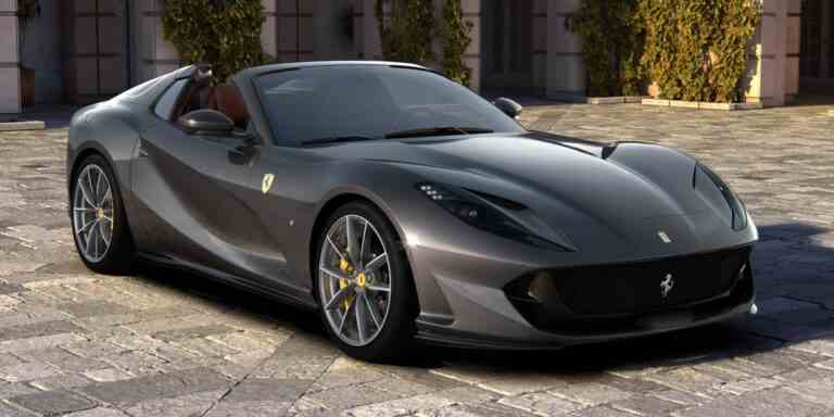 Revue, prix et spécifications de la Ferrari 812 GTS 2023